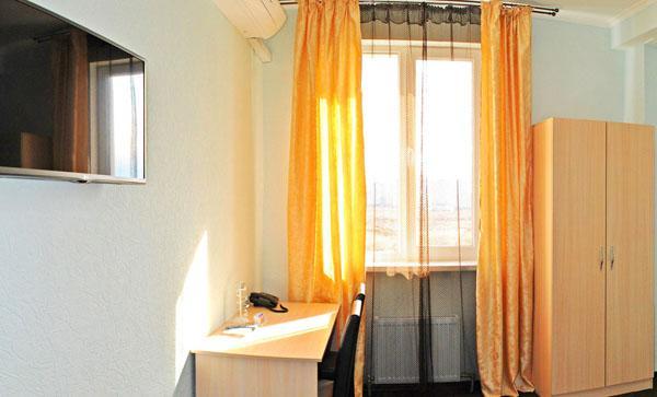 Komplex Apelsin Hotel Yuzhne Eksteriør billede